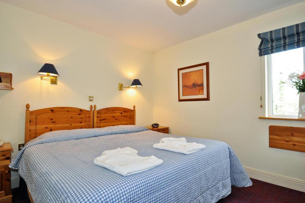 Boffin Lodge Guest House Westport Room photo