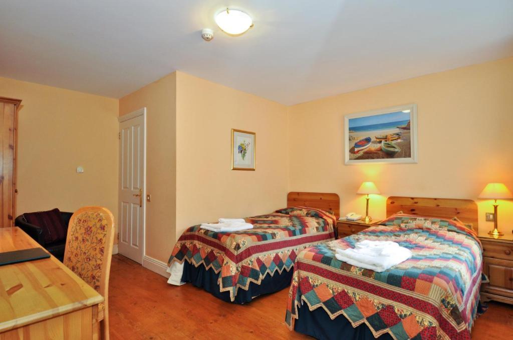 Boffin Lodge Guest House Westport Room photo